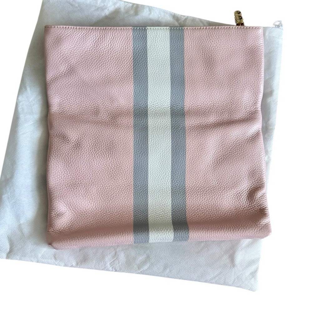 J. McLaughlin Pinn and Gray Clutch Bag with Gold Bamboo Hardware - Picture 3 of 10